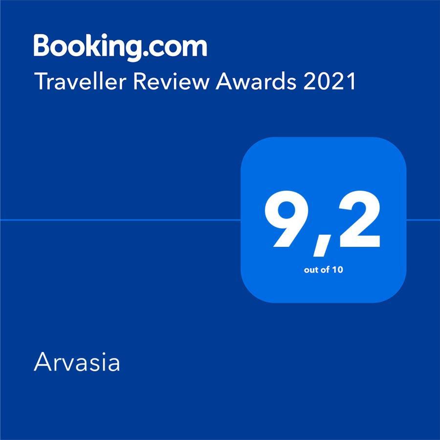 Arvasia Вернаца Екстериор снимка